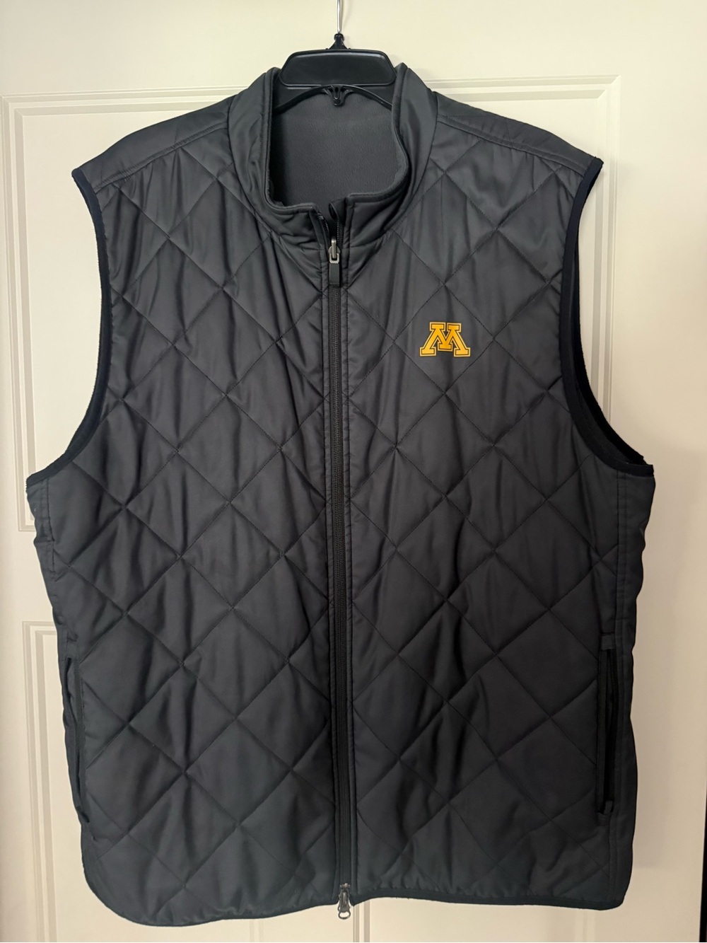 Reversible Nike Black Quilted Vest with Yellow Minnesota M Logo